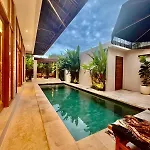 2 Bedroom Villa Near Seminyak Beach