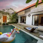 Villa Sinergi 2Br Tranquil Villa In Seminyak
