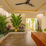 Villa Yolanda - Seminyak Beach