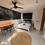 The Drupadi Apartments Studio Gordy