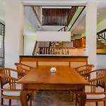 Shanti Estate Seminyak By Nakula