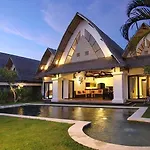 Villa Juli