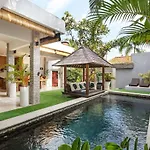 Buddha Beach Villa Seminyak