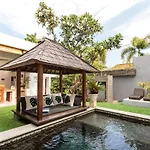 Buddha Beach Villa Seminyak