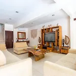 10 Bedroom Villa Vista Seminyak