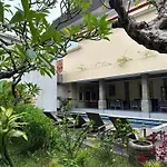 Villa Bunga Hotel