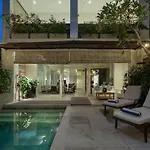 4Br Group Holiday, Walk To Fitness, Food, Beach