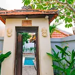 Villa Leona Seminyak