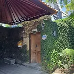 Bear Cottage 4 Bedroom Luxury Villa - Petitenget, Seminyak