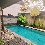 Max Guest House