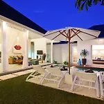 Villa Dheva