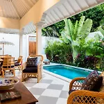 Villa Antiga 2