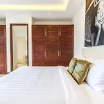 Villa Saha - Elegant 3-Bedroom In Seminyak