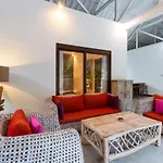 Villa Camelia