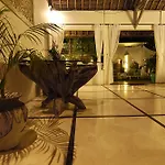 La Cabana Hotel And Villas