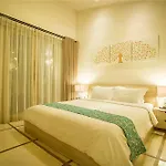 La Cabana Hotel And Villas