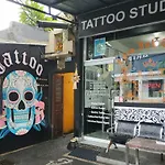 Oyo 504 Loco Residence