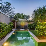 Villa Nadya