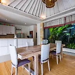 Central Seminyak Villa Martini