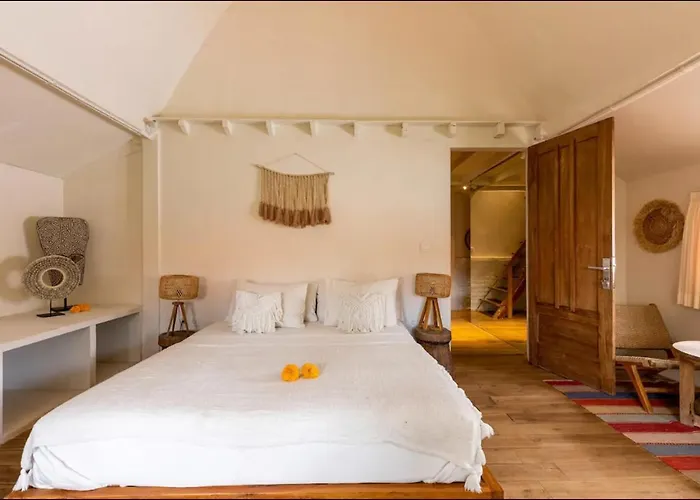 Oma Villa - A Tropical Sanctuary Of Seminyak