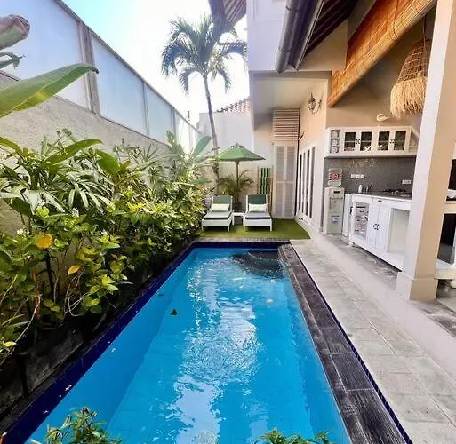 Paradise Found Seminyak Villa 250M From The Beach