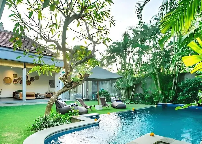 Villa Grandlux Bali 2 Bed Villa Pool Big Garden
