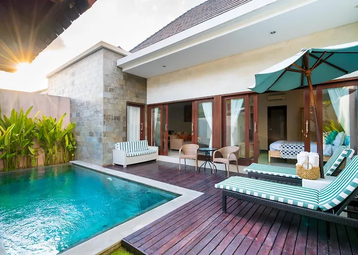 Villa Sebelas Legian