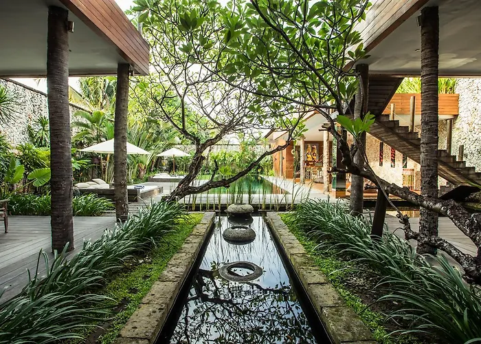 Eko Villa Seminyak - Tropical Villa, Walk To Beach