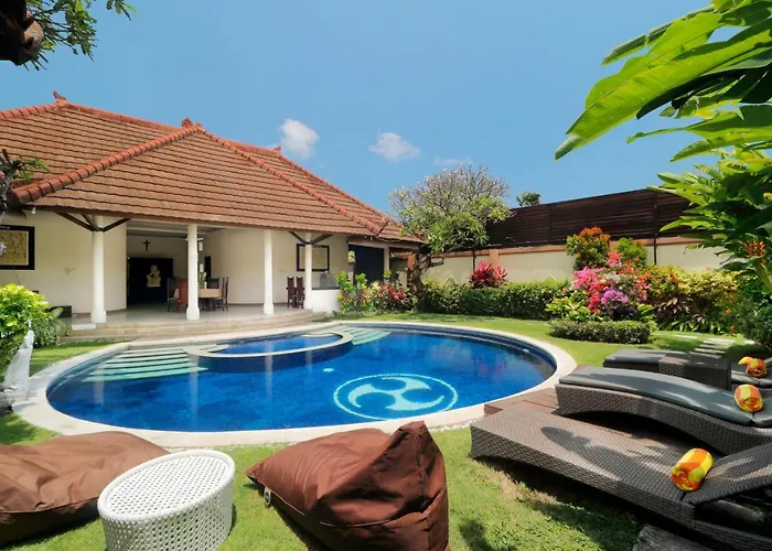 Heliconia Villa