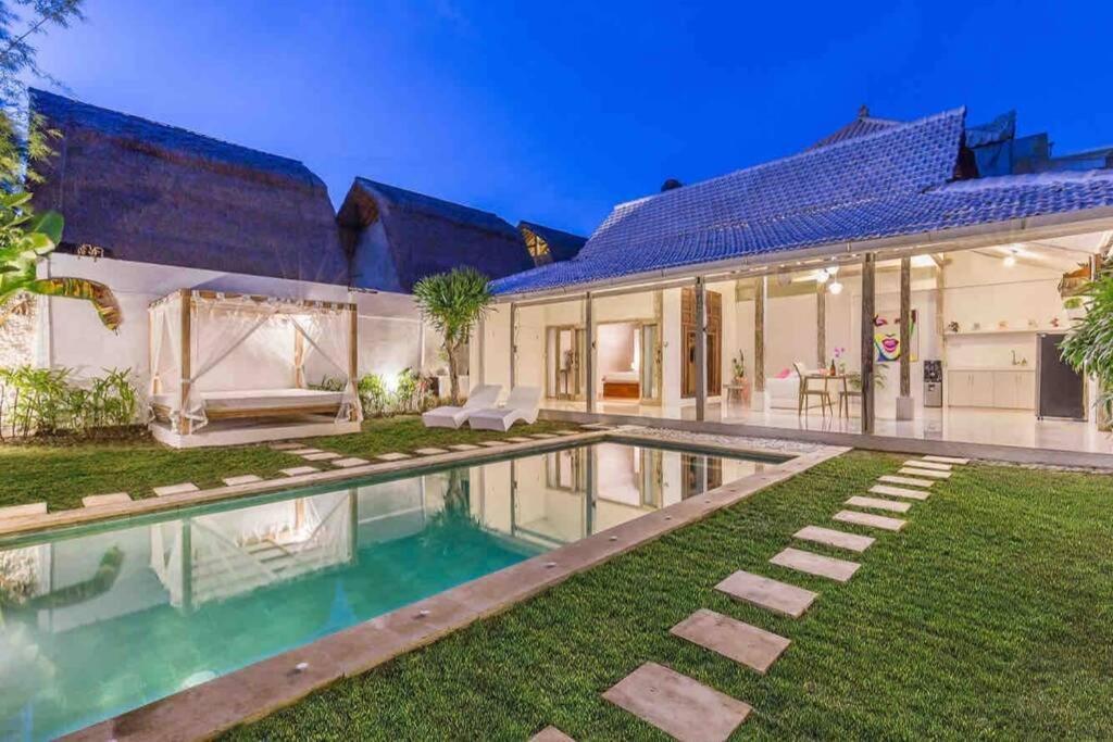 Alegria Villa