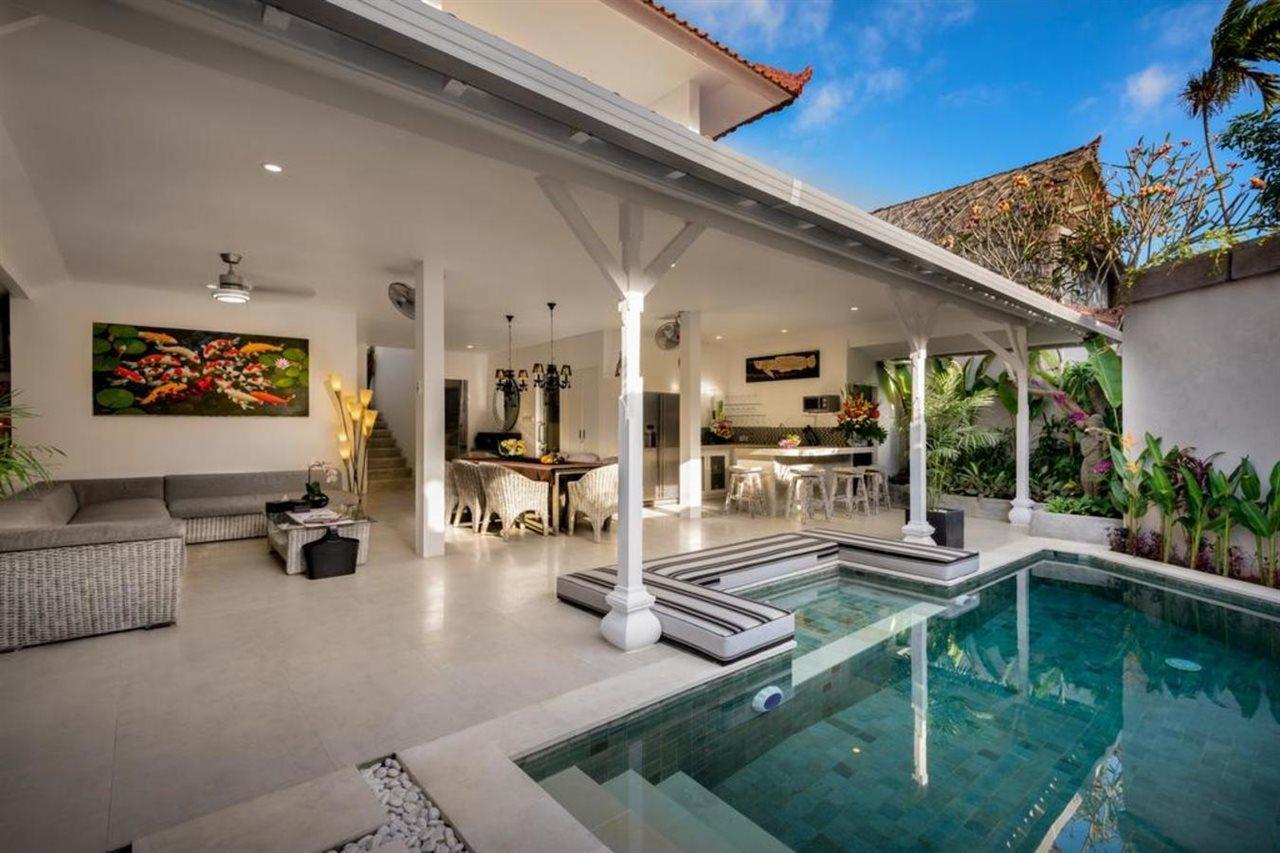 Ozamiz By R Us * Seminyak (Bali)