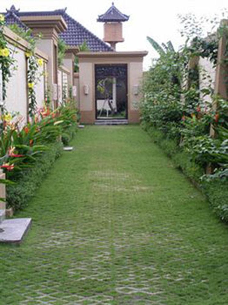Heliconia Pousada
