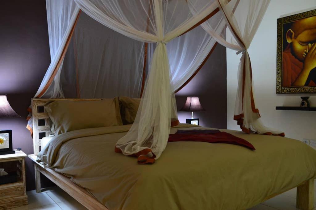 Eden Seminyak (Bali)