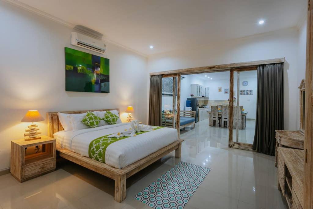 Cathy Villa Seminyak (Bali)