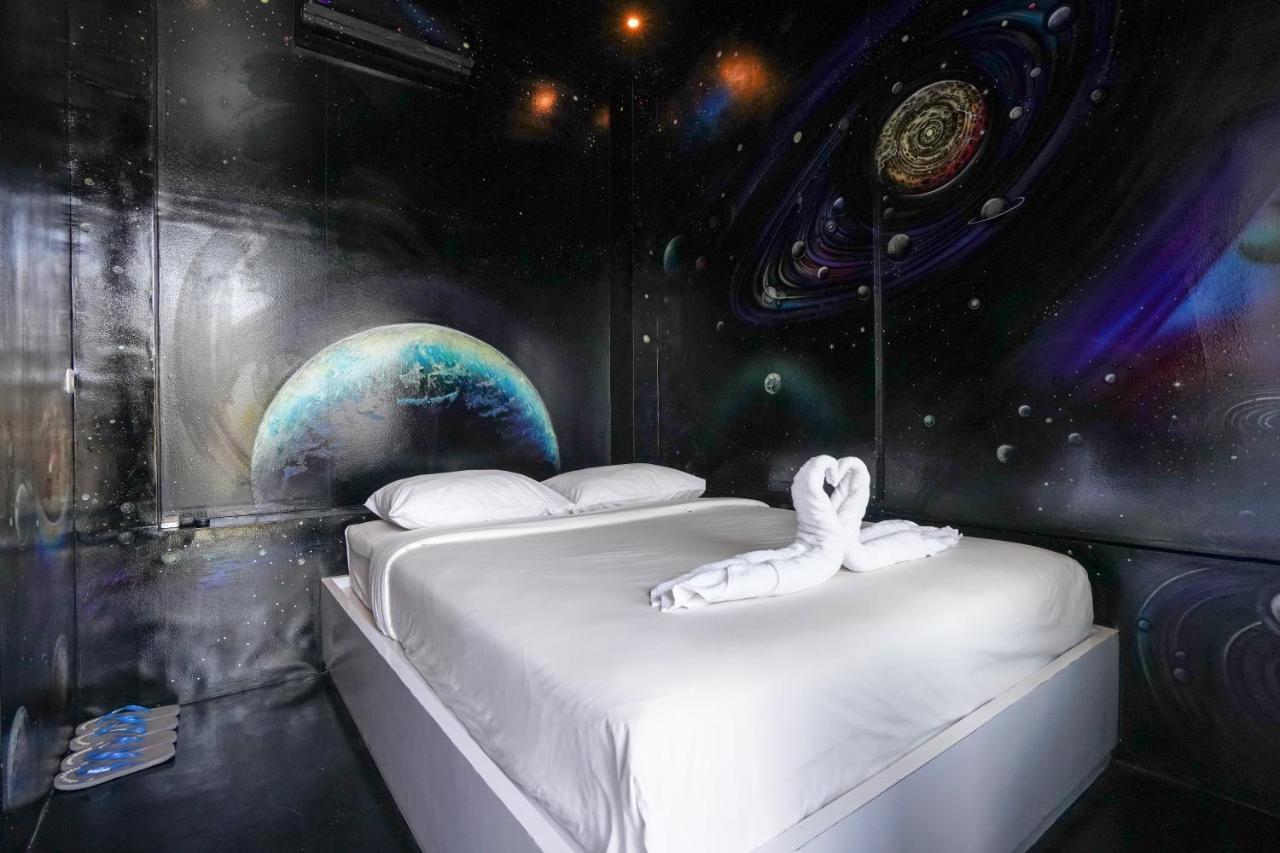 D'gobers By Gumilang Hospitality Hostel