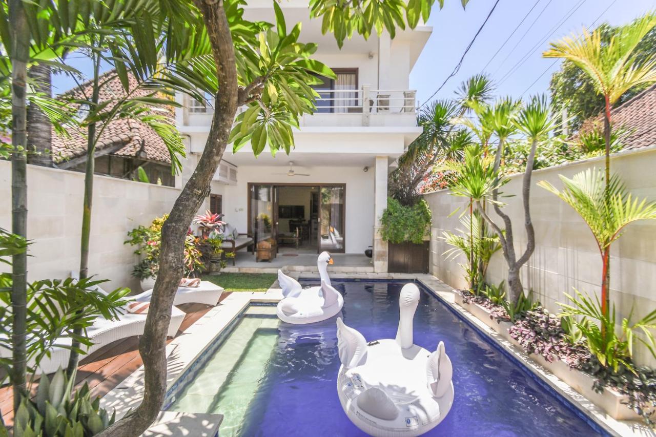 Amalia Swan Haven Villa Seminyak (Bali)