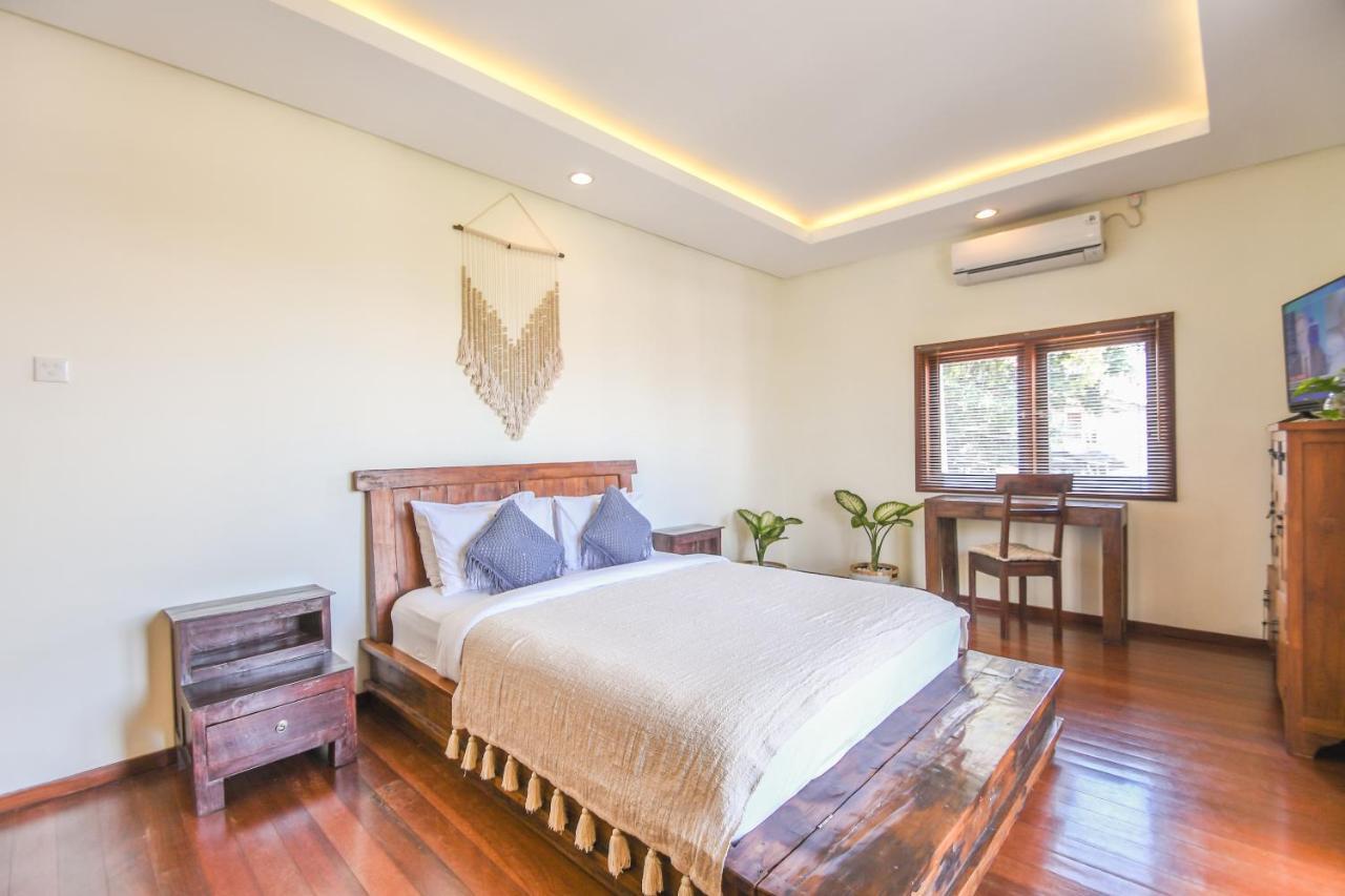 Amalia Swan Haven Villa Seminyak (Bali)
