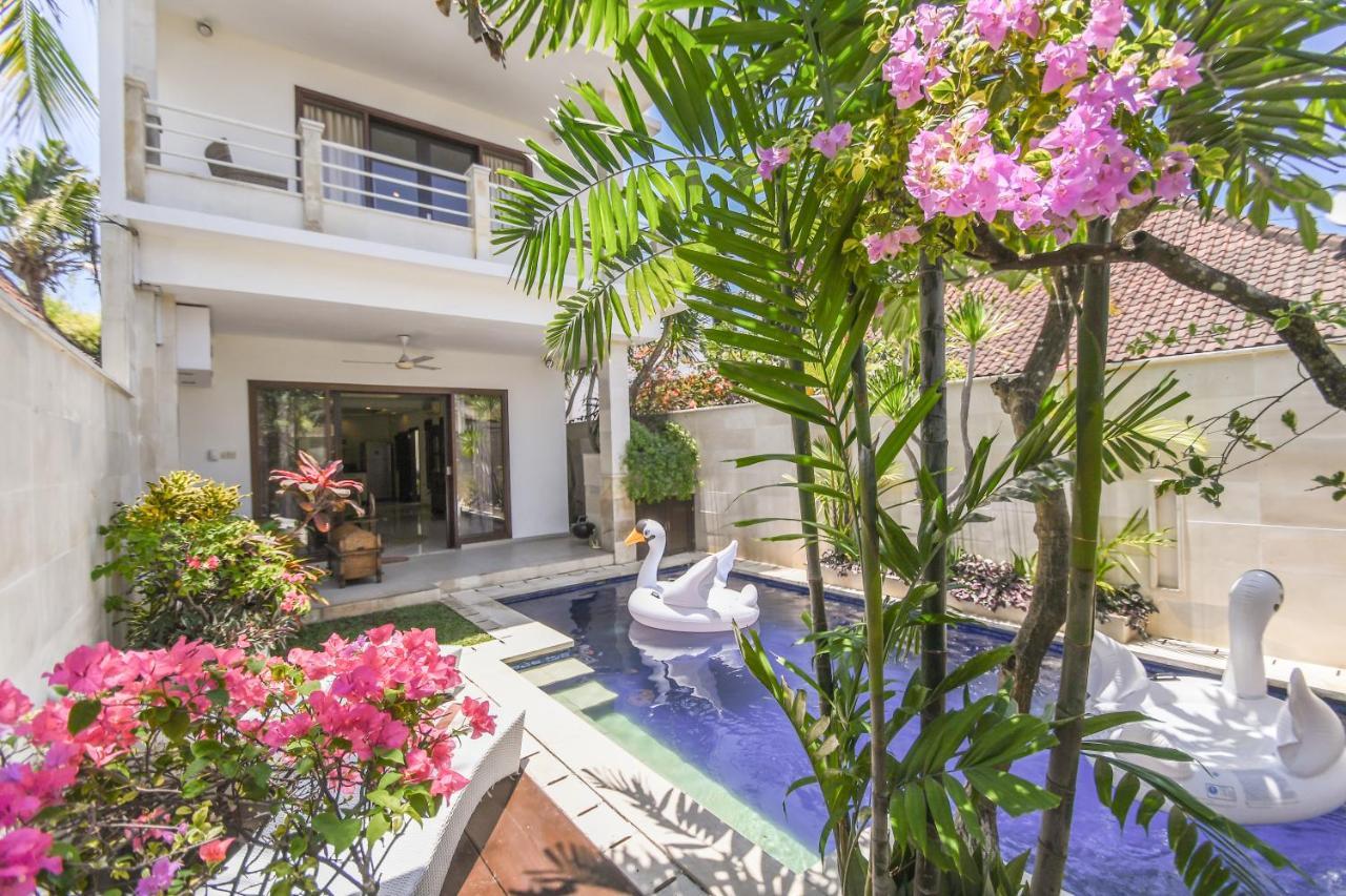 Amalia Swan Haven Villa Seminyak (Bali)