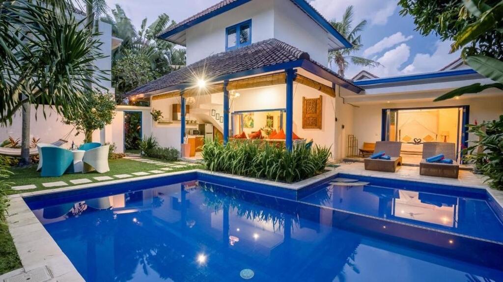 Peekaboo Villa Seminyak (Bali)