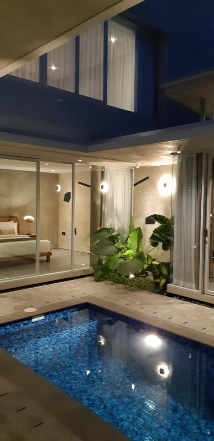 Teejay - Architect-designed Luxury In Perfect Petitenget Location Villa *