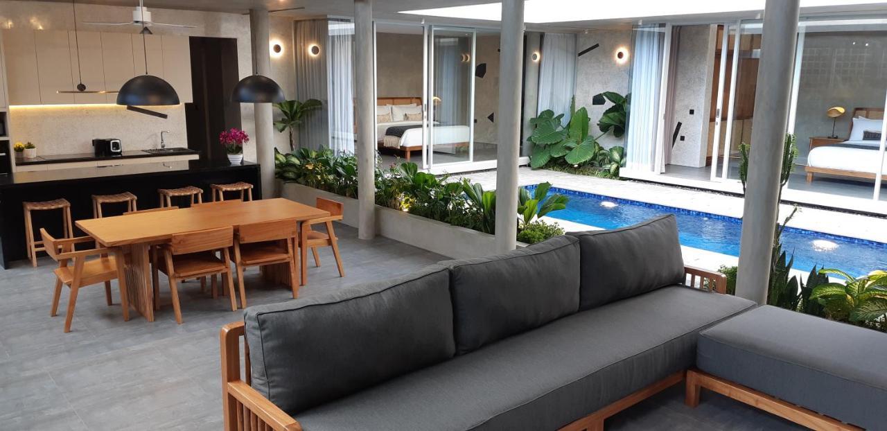 Teejay - Architect-designed Luxury In Perfect Petitenget Location Villa