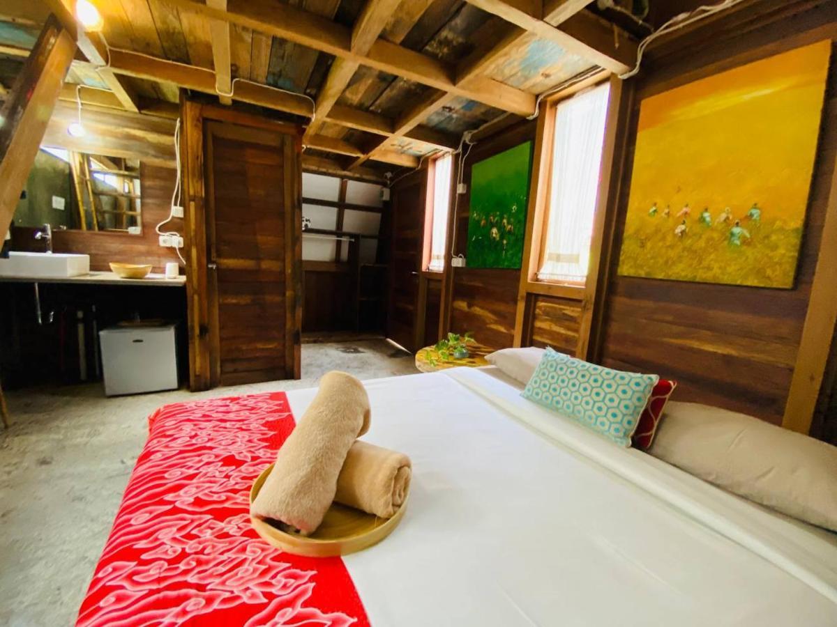 Kampoeng Saya Guest house 2*