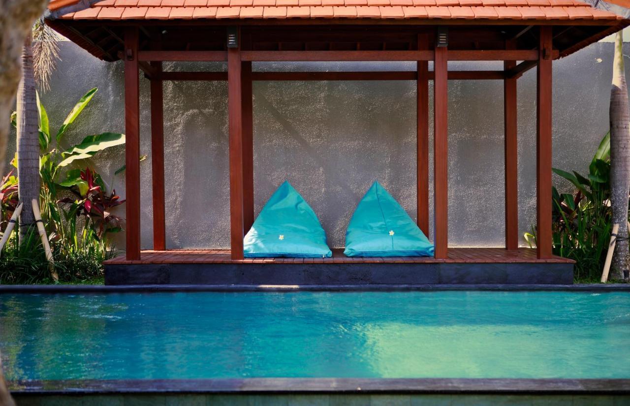 Kubu Manggala Seminyak