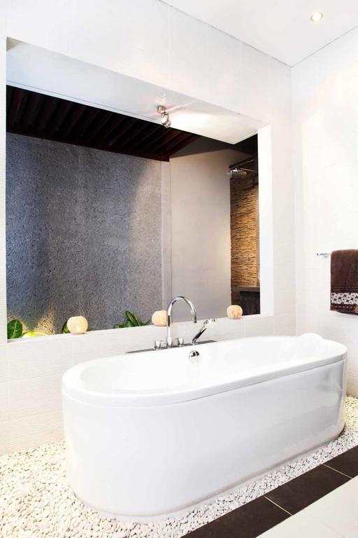 Penelopy Seminyak (Bali)