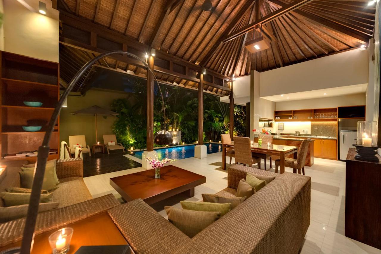 Lakshmi Luxury Villas, Walk To The Beach And Shopping Villa *