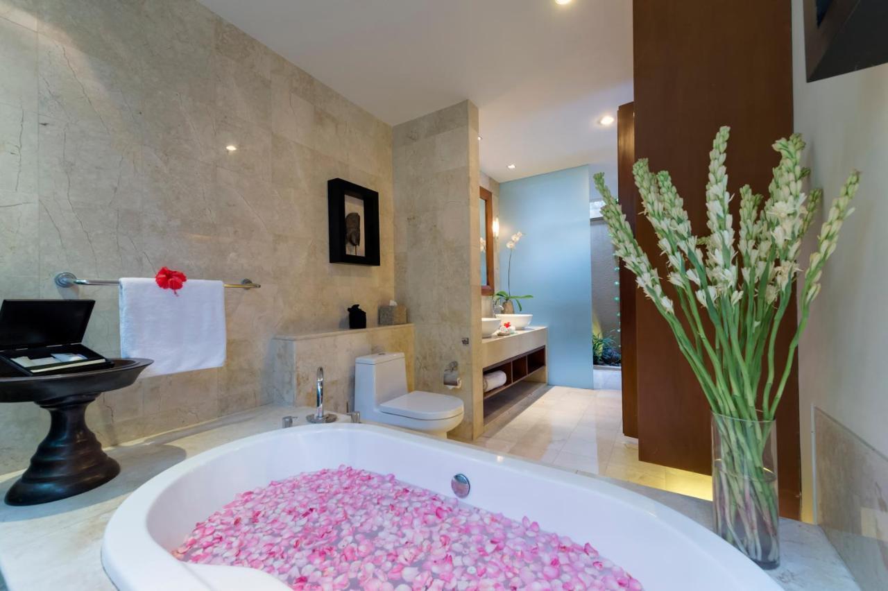 Lakshmi Luxury Villas, Walk To The Beach And Shopping Villa Seminyak (Bali)