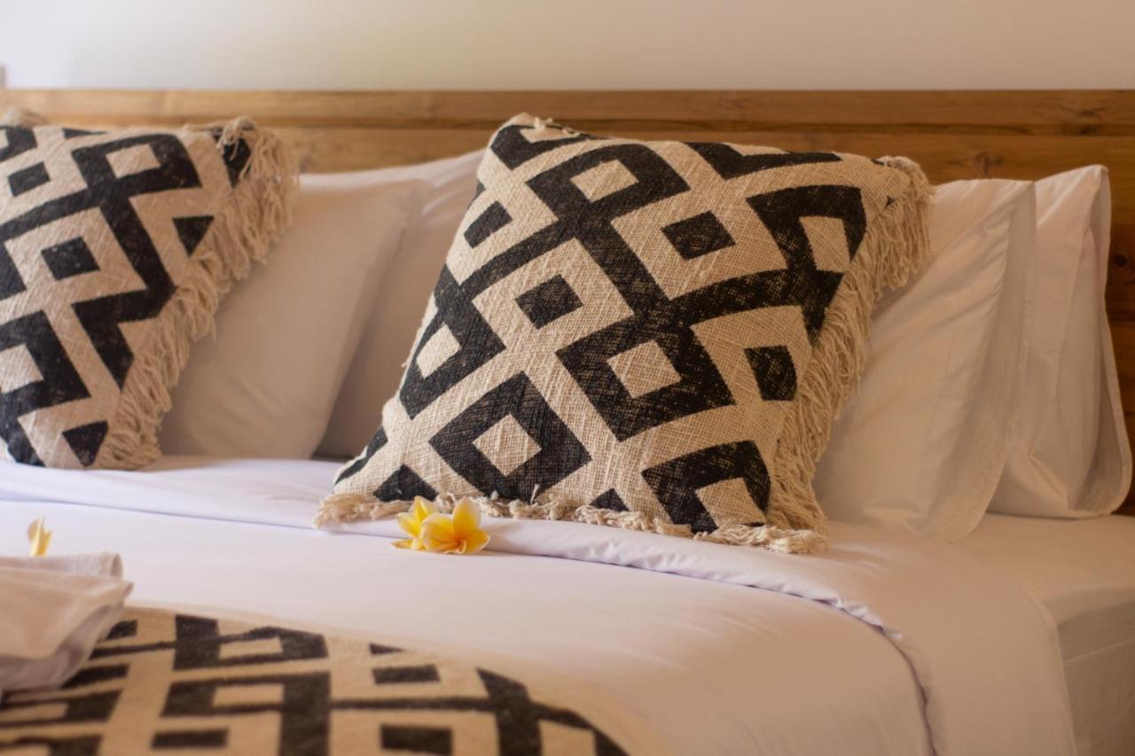 Castelu 3br Peacefully Near Mertanadi Apartment Seminyak (Bali)