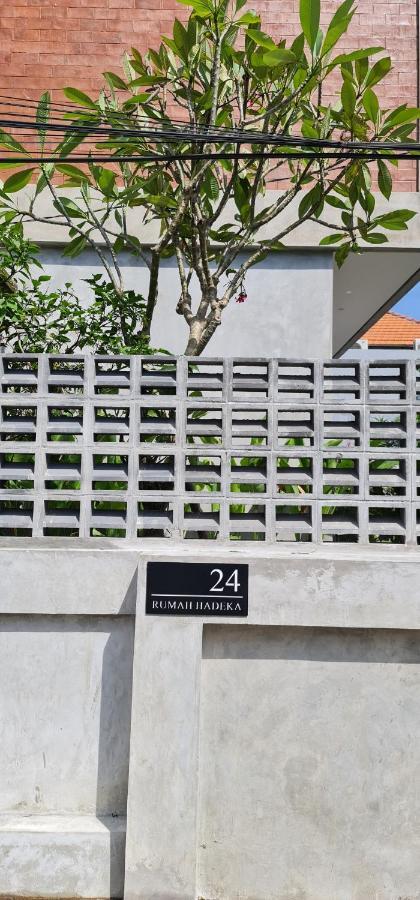 Rumah Hadeka Petitenget Vila *