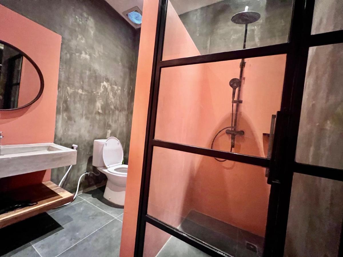 Rumah Hadeka Petitenget Vila