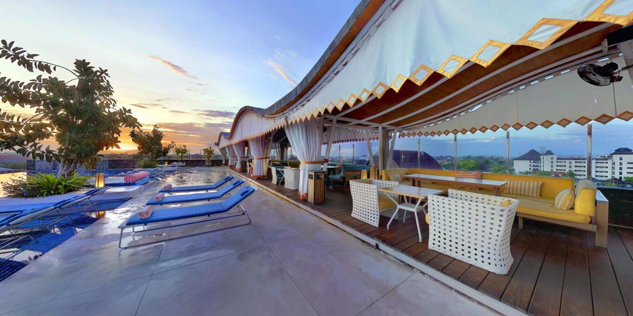 Khách sạn Ts Bali Seminyak (Bali)